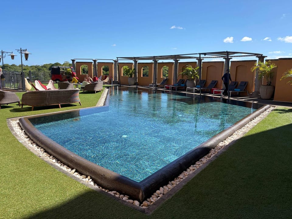 Pool view, Swimming pool