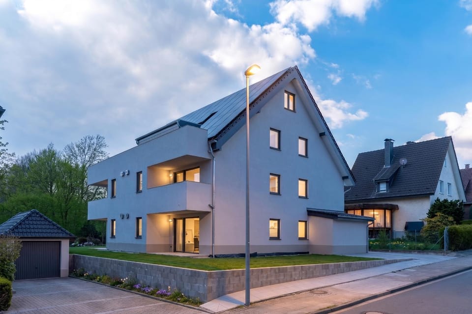 Property building, Street view