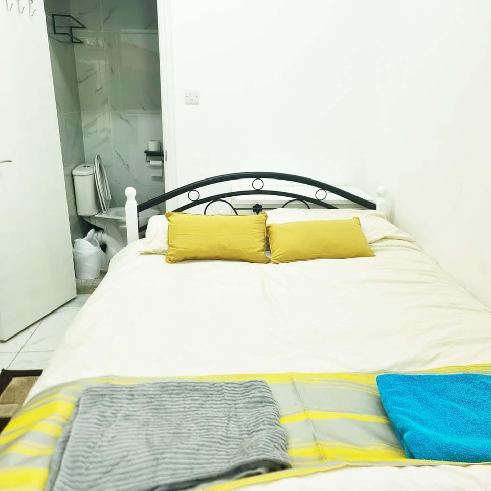 Park View Bed and Breakfast in Ilford