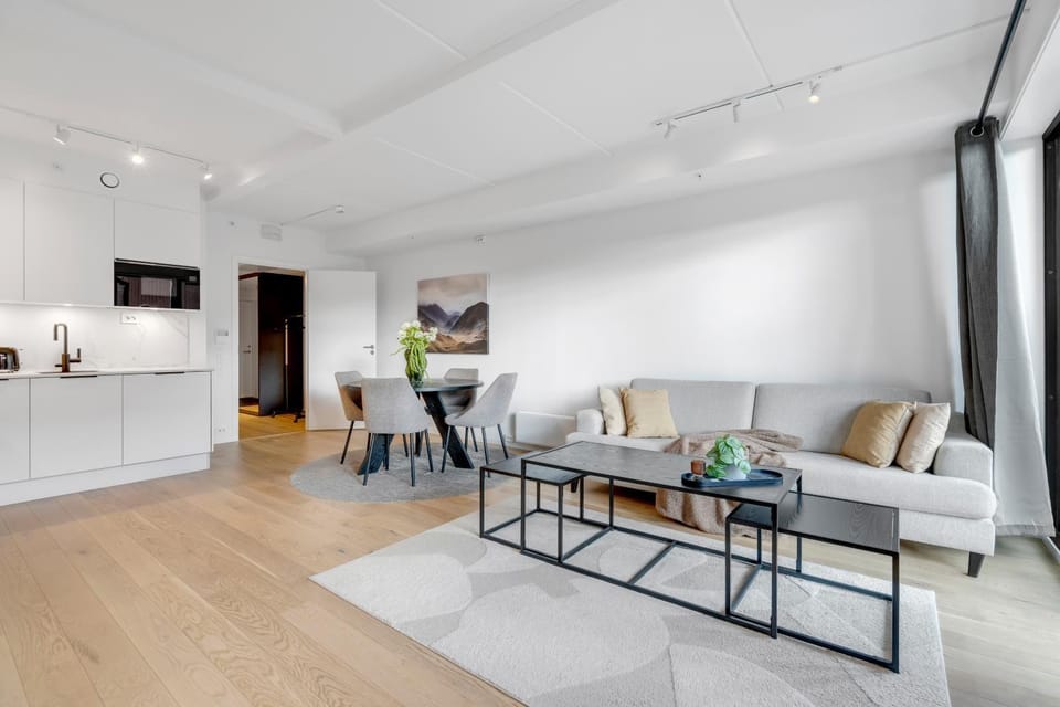 Arctic Reverie Vervet l Balcony l Prime Location Apartment in Tromso