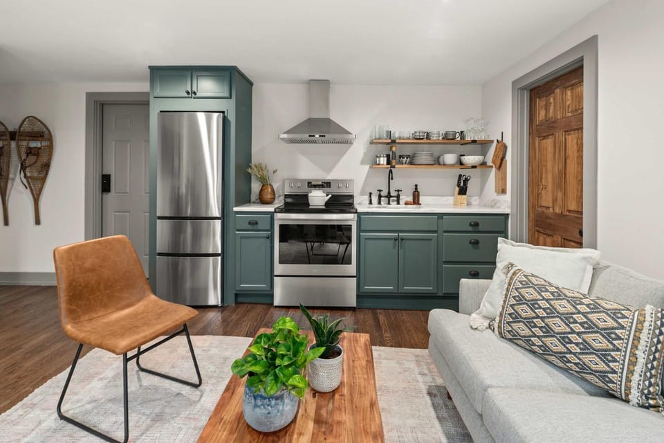 Luxe Vermont Duplex House in Stowe Fork