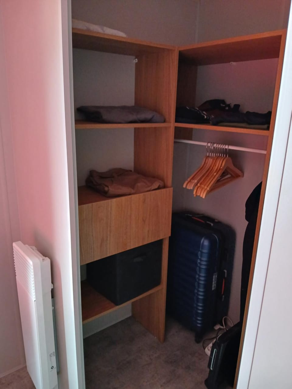 Bedroom, wardrobe