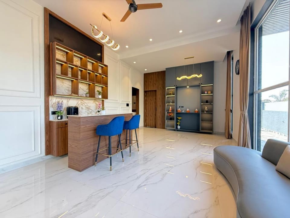 Lounge or bar