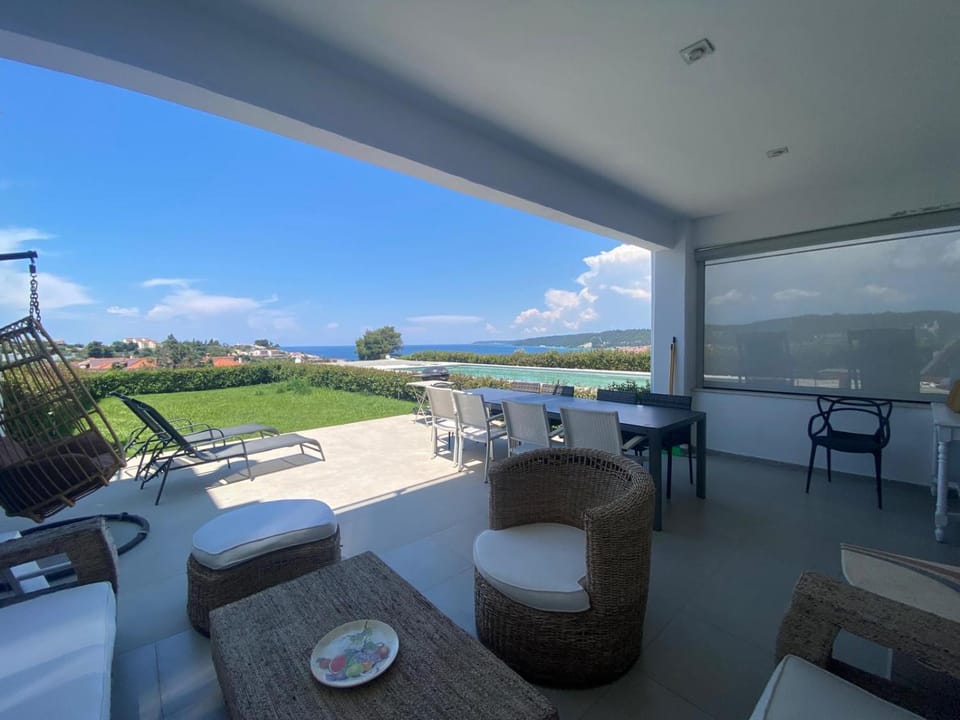 Villa Mariana 4bdrm With Stunning View Villa in Halkidiki