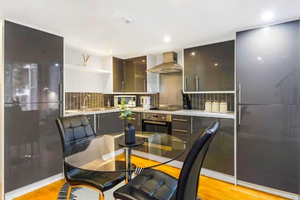 ALTO Hyde Park PRIVATE TERRACE by KeyHol Stays Apartment in City of Westminster
