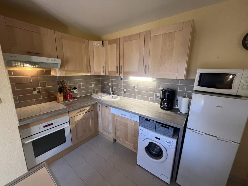 oven, washing machine
