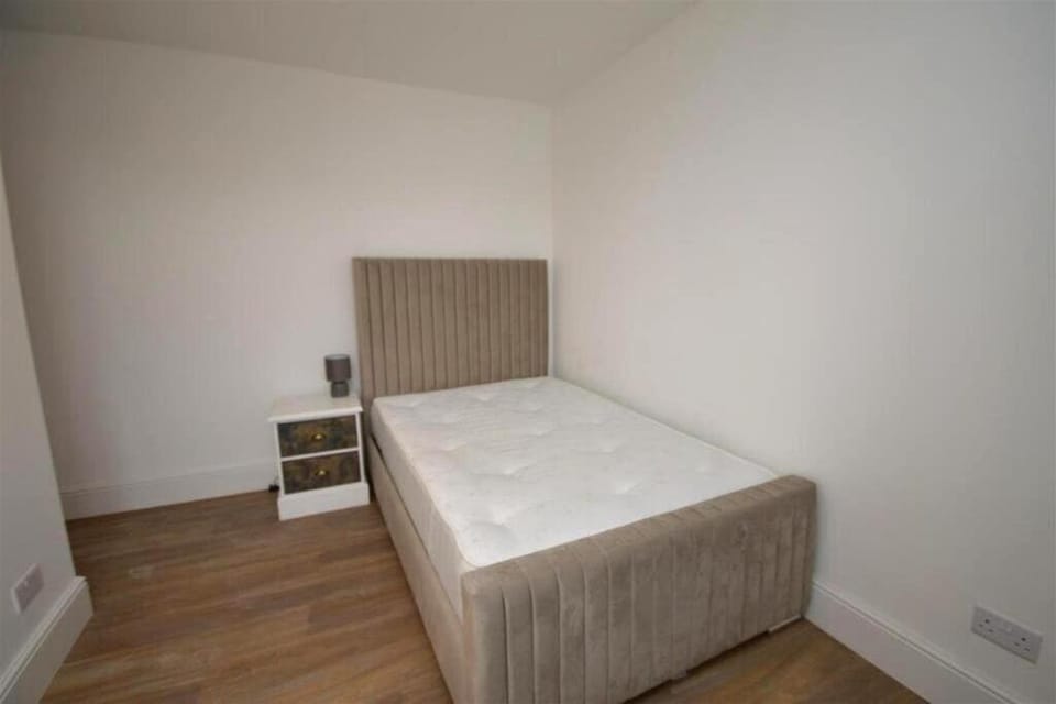 Comfortable 6BR Home - Coast & Sizewell Nearby Apartment in Leiston