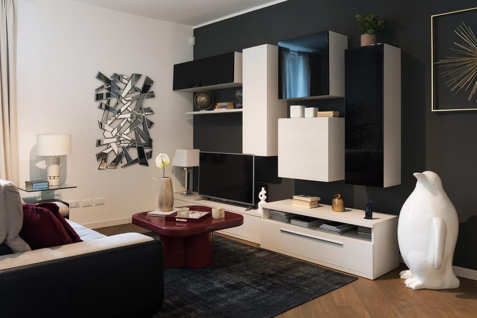Communal lounge/ TV room, TV and multimedia, Living room
