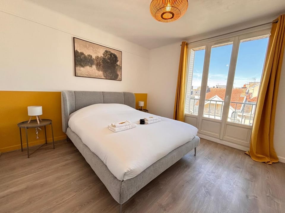 Clovis Grand T3 calme avec balcon au centre-ville Apartment in Reims