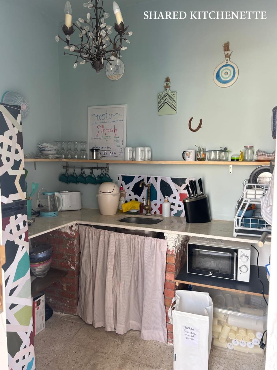 Coffee/tea facilities