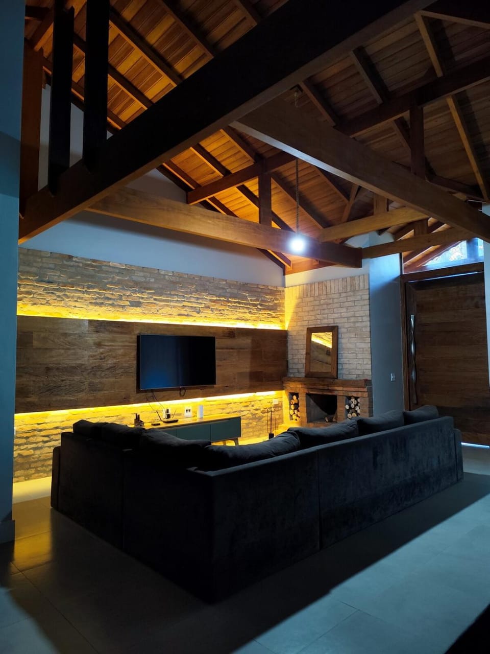 Communal lounge/ TV room, Living room