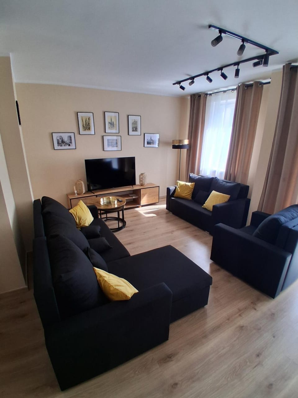 Umińskiego Spacious Apartment Apartment in Poznan