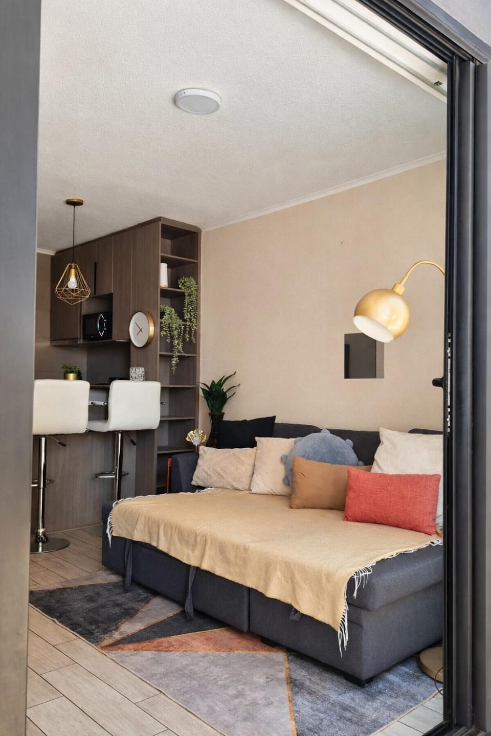 Andes View Rooftop 1 Min Metro Gym Apartment in Santiago
