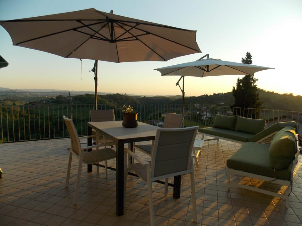 Natural landscape, View (from property/room), Balcony/Terrace, Mountain view