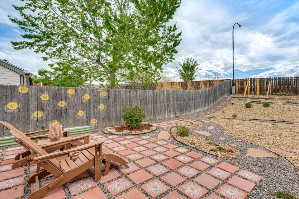 Steps to Dog Park! Westminster Home w/ Fire Pit House in Westminster
