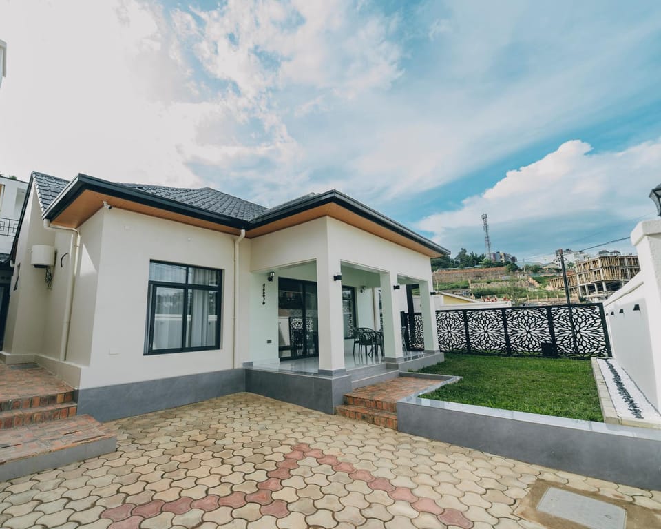 Misteph Luxury Living Apartment in Africa