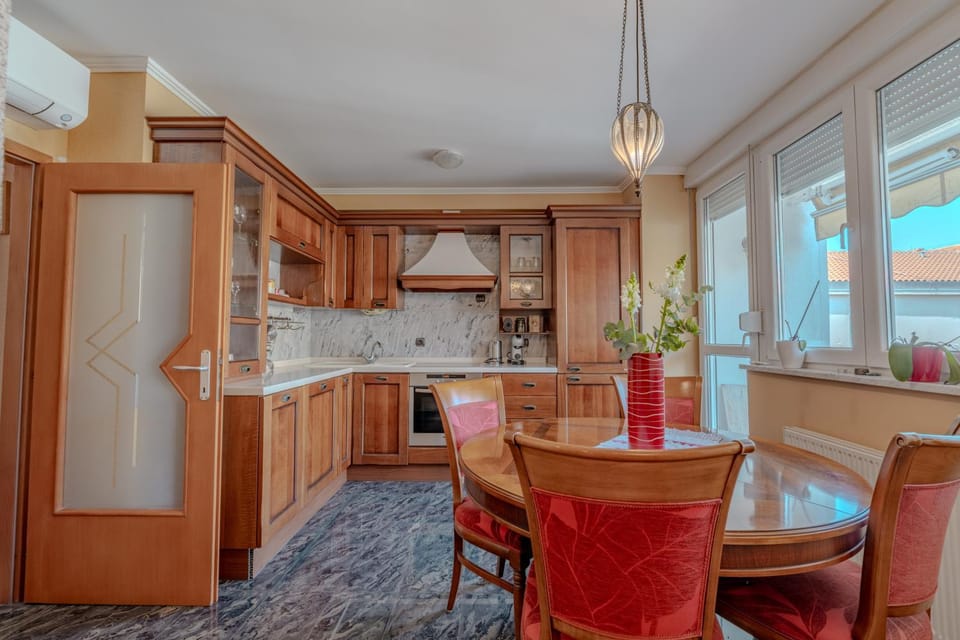 Dining area, kitchen, kitchen