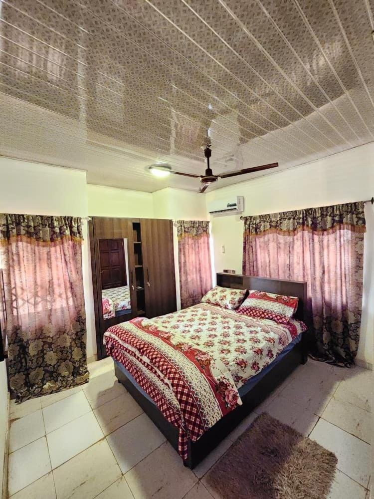 S & J Lodge with high speed Starlink WiFi Vacation rental in Ghana