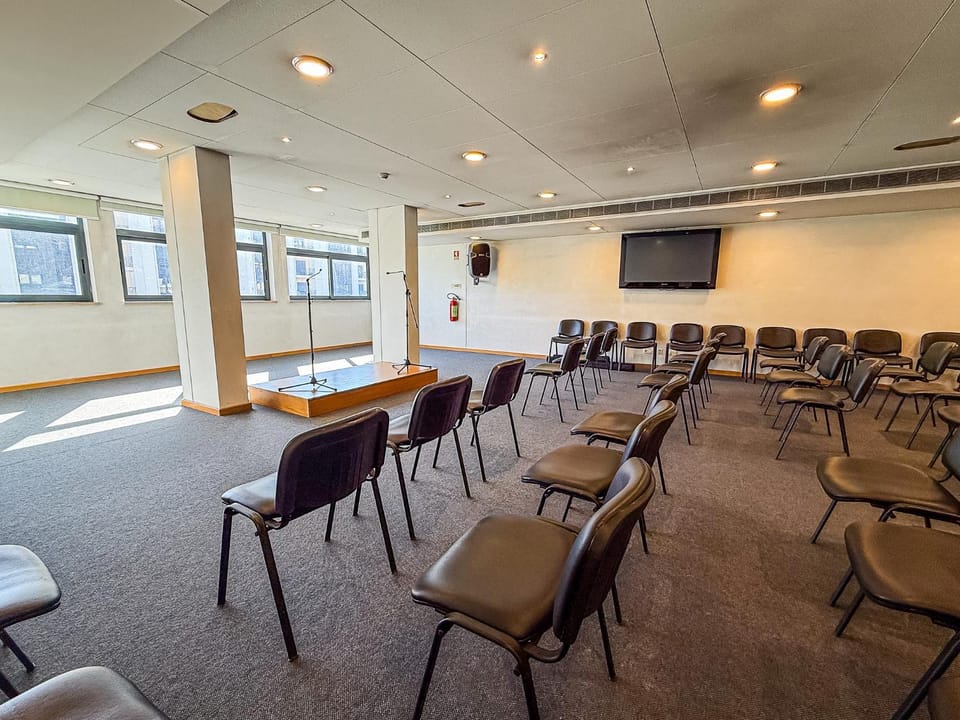 Meeting/conference room