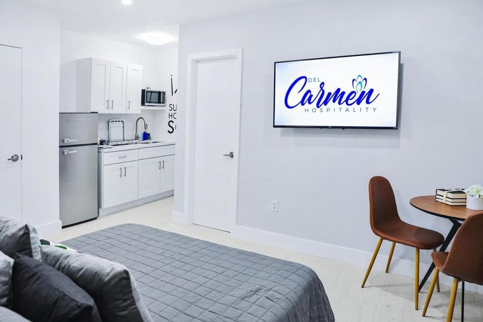 Eliot 4 Studio Apartment in Miami
