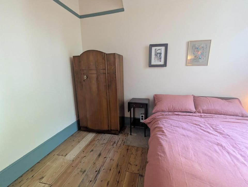 Alexandra Park View Apartment in Hastings