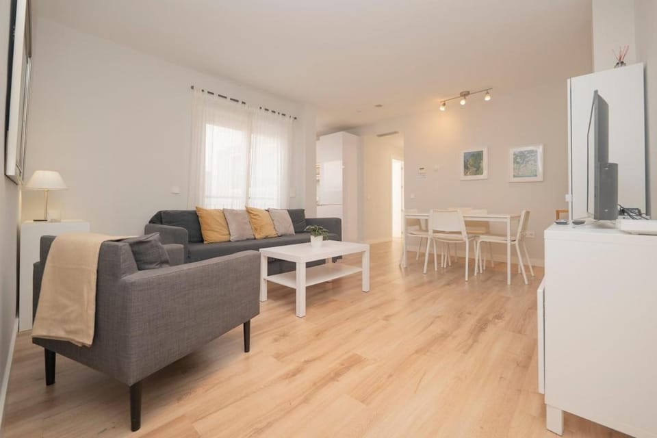 Fuengirola Downtown Accommodation Apartment in Fuengirola