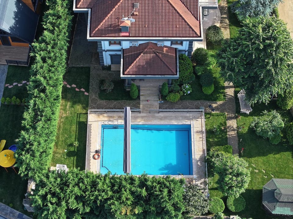 Bird's eye view, Garden, Pool view, Swimming pool