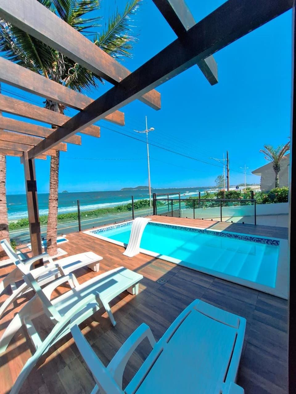 Casa Cinza frente Mar House in São Francisco do Sul