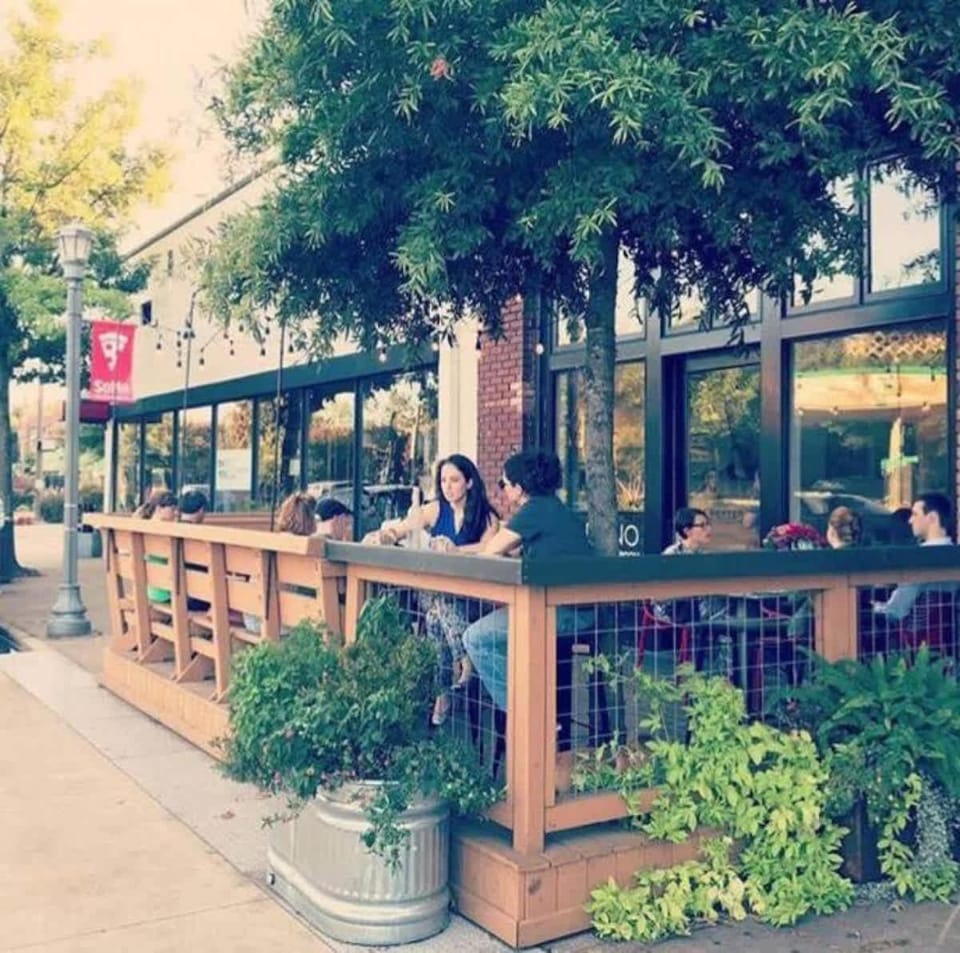 Suite & Simple in SoMa - A Stylish Stay for 1 or 2 Apartment in Little Rock