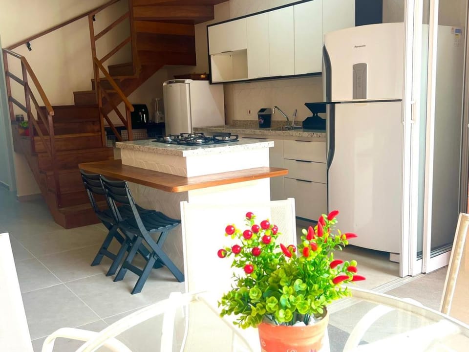 Chalé na praia House in Caraguatatuba