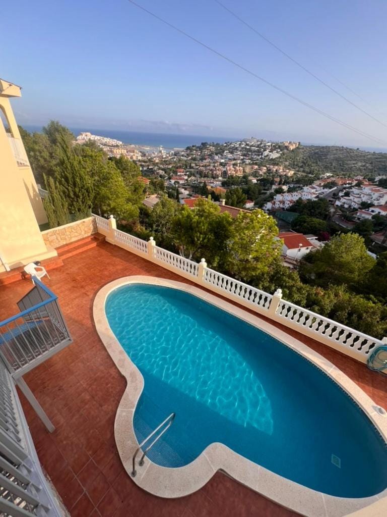 Pool view, Swimming pool