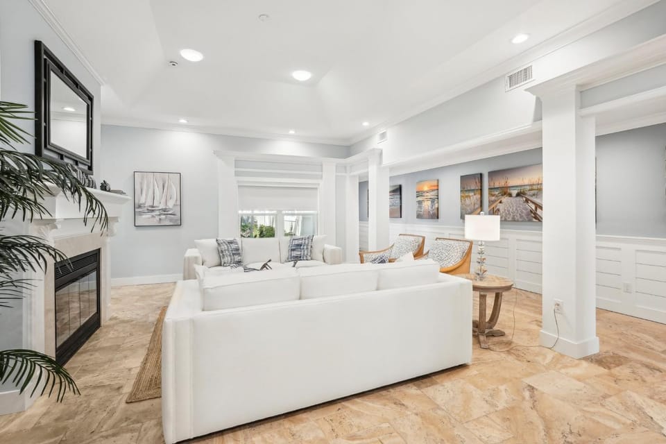 Living room, fireplace