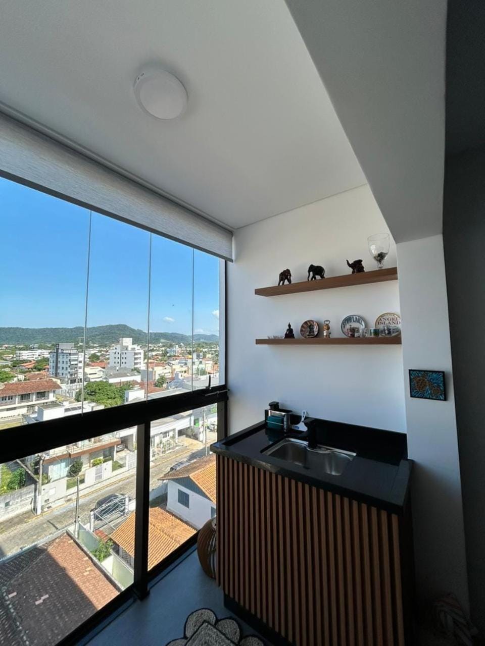 Apê completo 2 quartos 300m da praia15min Beto Carreiro Apartment in Penha