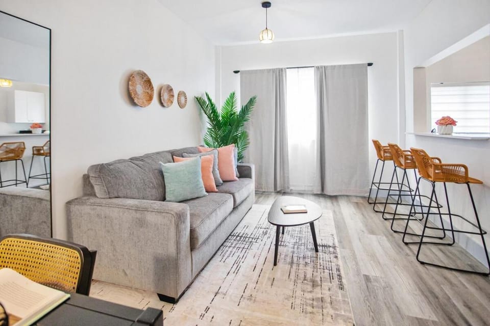 Stylish and spacious apartment near Brickell #2 Apartment in Coral Gables