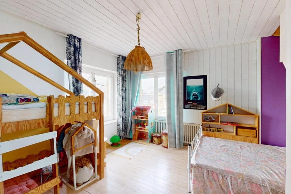 Bed, Bedroom, bunk bed