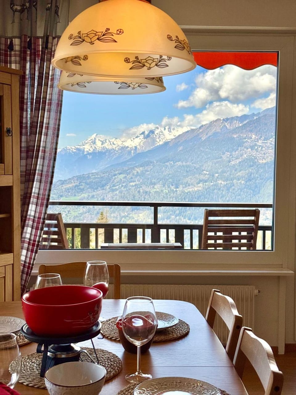 Summer, View (from property/room), Garden view, Landmark view, Mountain view, Seasons, heating