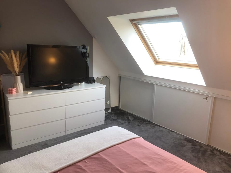 Chambre circuit 24 h du Mans Villa in Pays de la Loire
