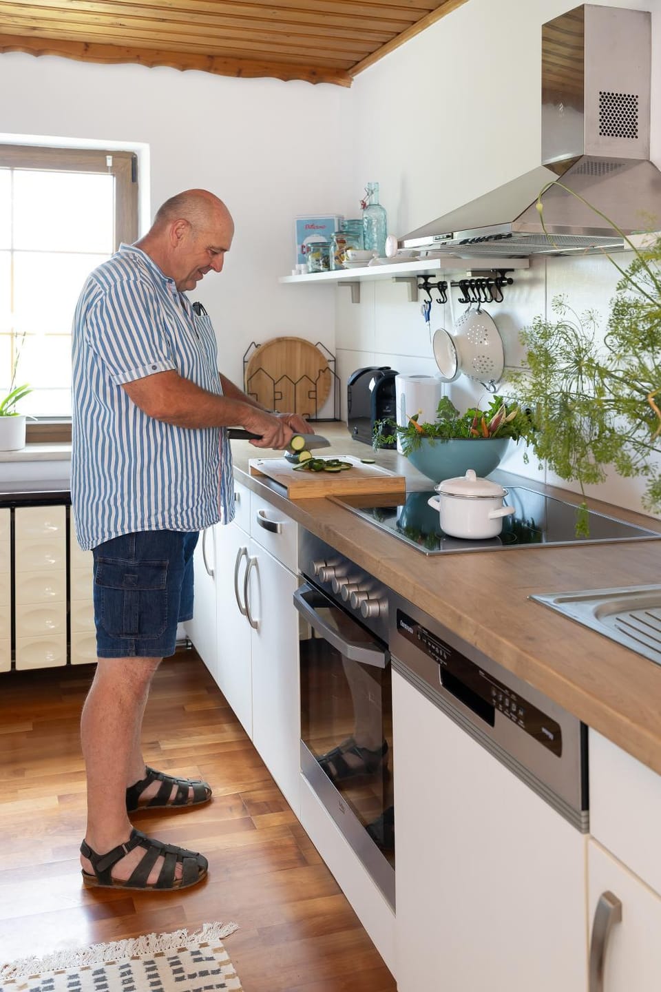 Kitchen or kitchenette, Kitchen or kitchenette