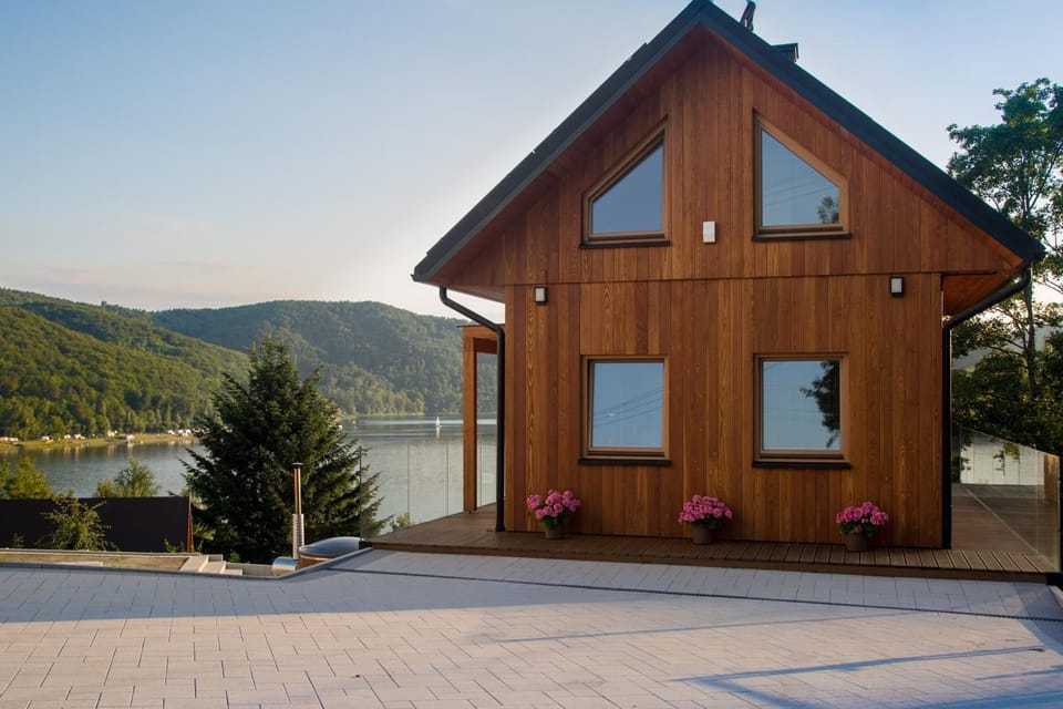 Property building, Lake view