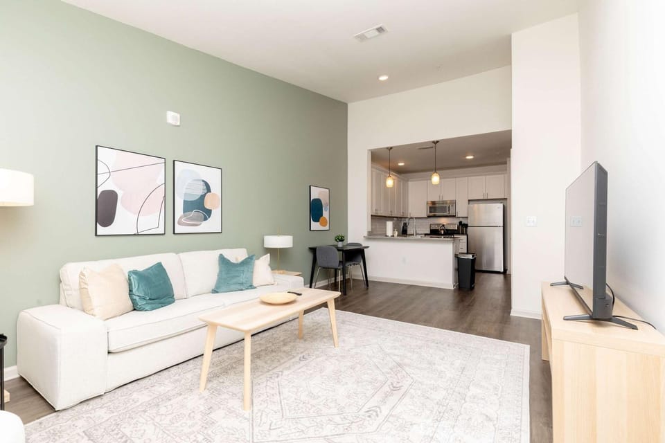 The Nashville I Vibe 8770 Apartment in Brentwood