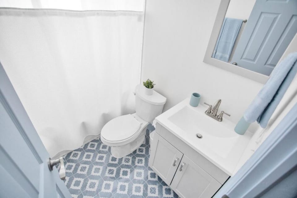 Stylish and spacious apartment near Brickell #7 Apartment in Coral Gables