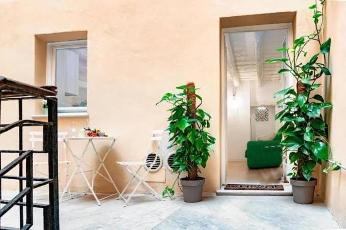 Raighinas 2 - Charming Apartment Cagliari Old Town Apartment in Cagliari