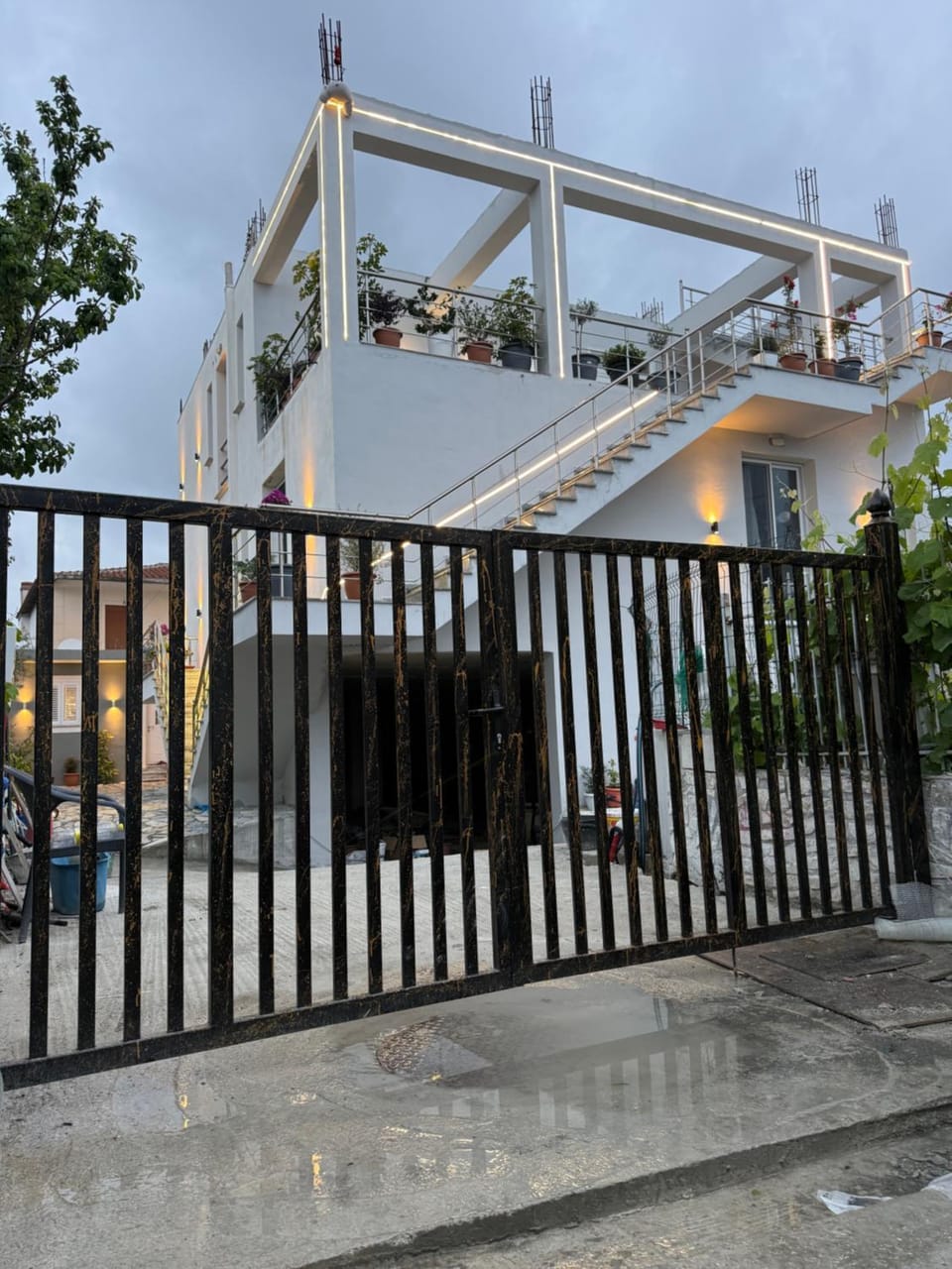 Aura boutique hotel Hotel in Vlorë