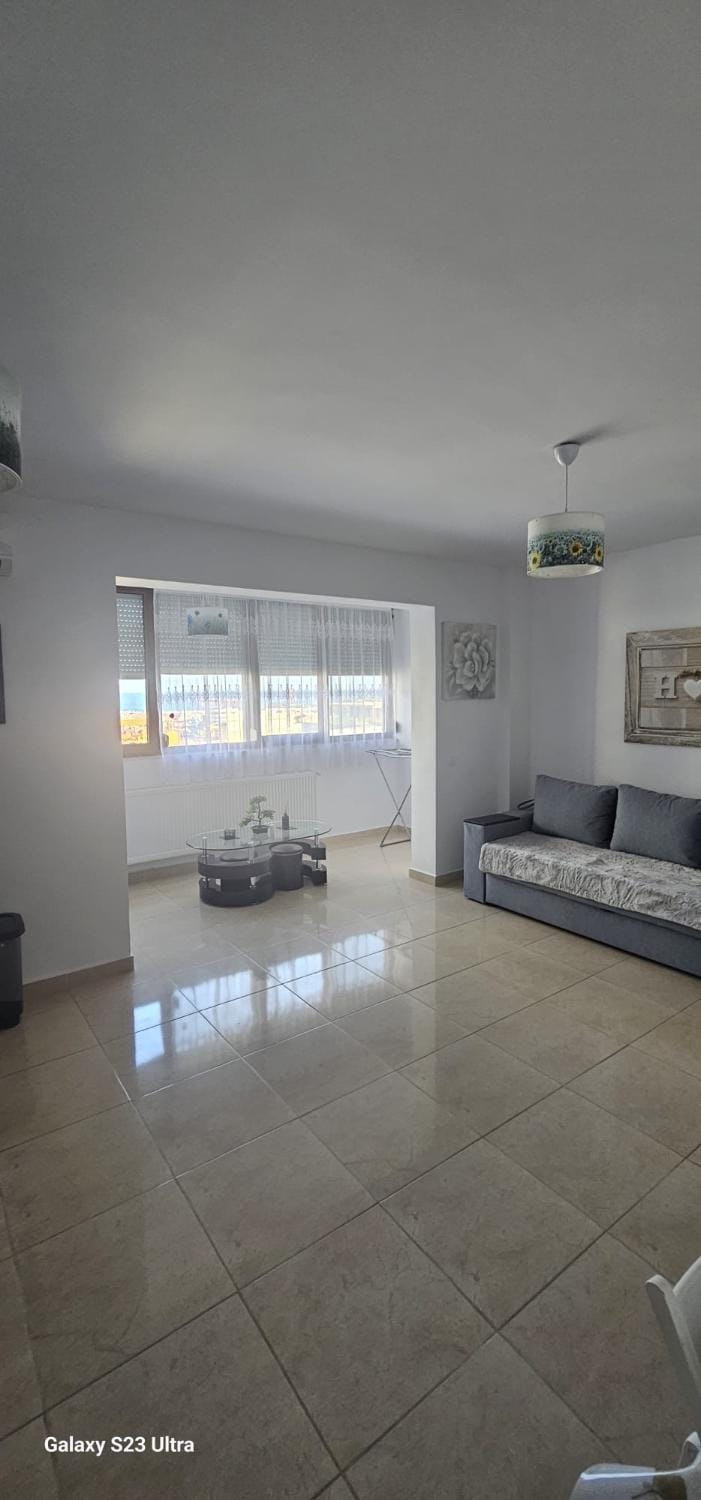 Balcony/Terrace, Living room