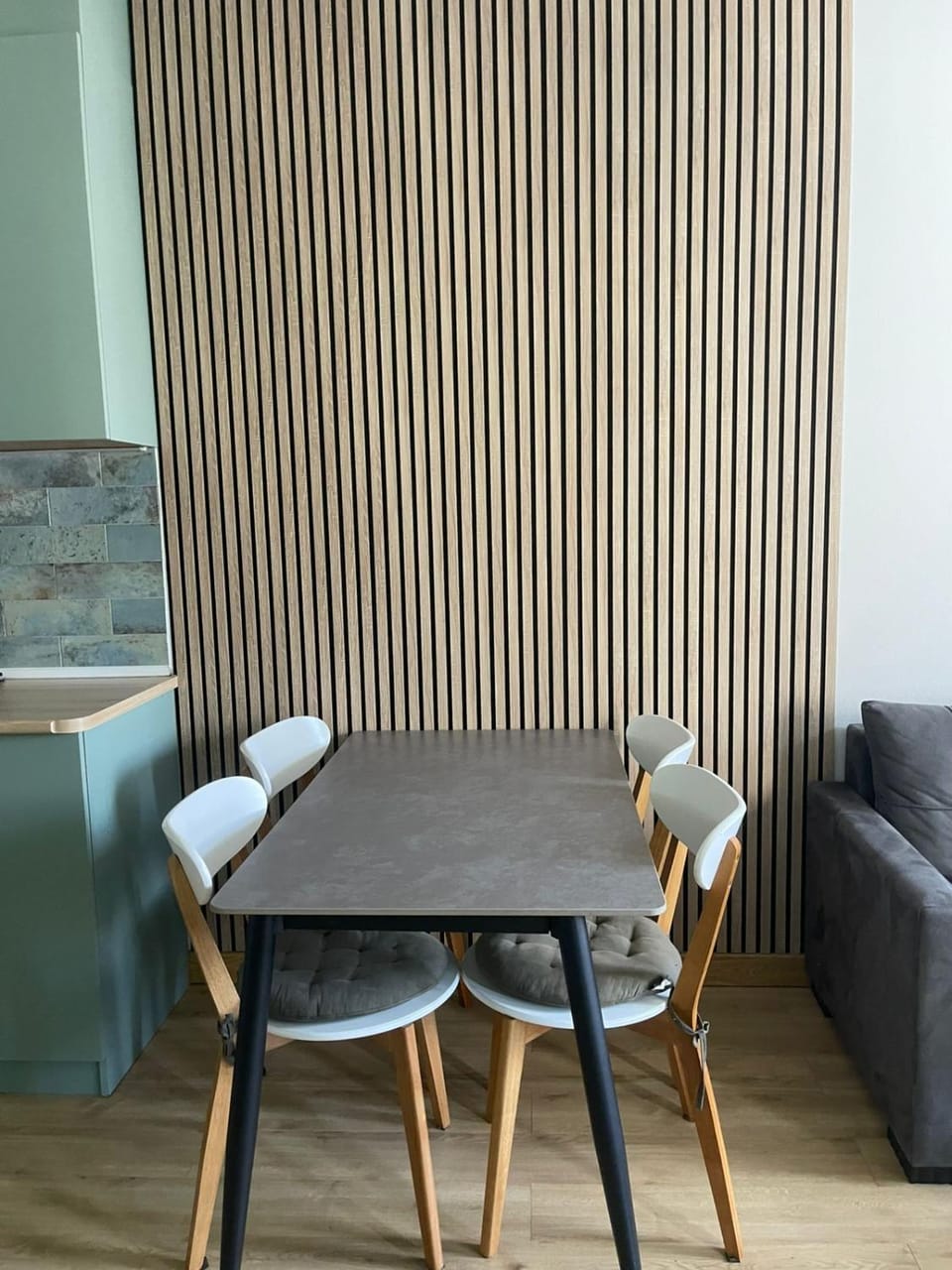 Seating area, Dining area