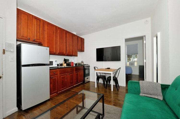 The Arthur V Vibe 8678 Apartment in Upper East Side
