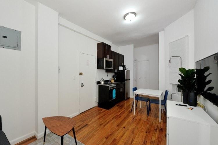The Arthur III Vibe 8675 Apartment in Upper East Side
