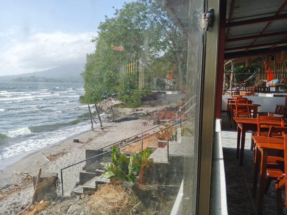 Property building, Dining area, Beach