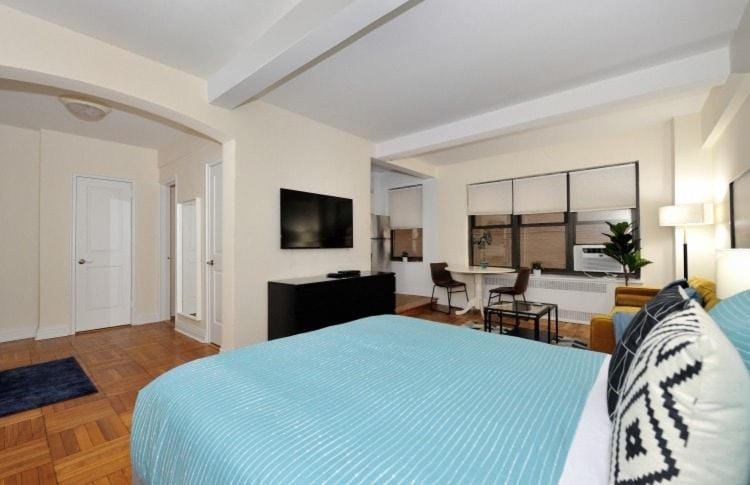 The Sutton III Vibe 8655 Apartment in Upper East Side