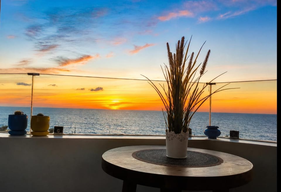 Ocean View Apartment Corniche Sunsets Apartment in Rabat